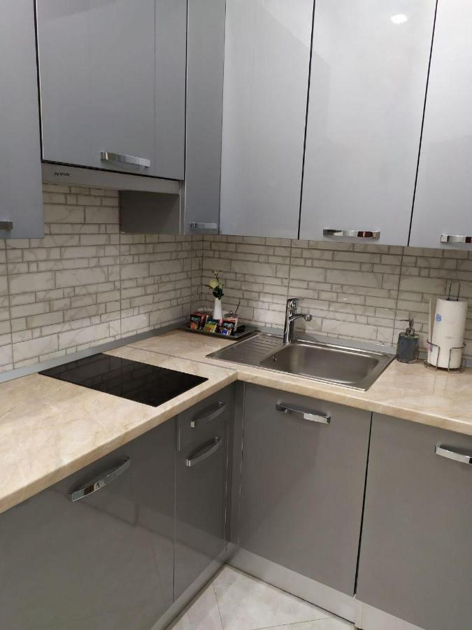 Apartamento RynOK 25 Elite Lviv Center Exterior foto