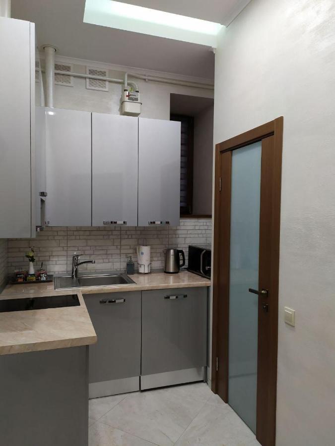 Apartamento RynOK 25 Elite Lviv Center Exterior foto